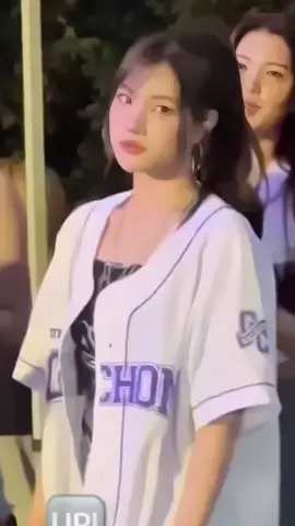 Lah dia malah salting 🤣 #JUUN #주은  #Hearts2Hearts #하츠투하츠