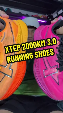 Grab the chance na mabili to with discount since 9.9 sale ngayon. Ang ganda ng daily trainer na to. #runningshoes #racedayshoes #carbonplatedshoes #marathonshoes #xtep2000km3 