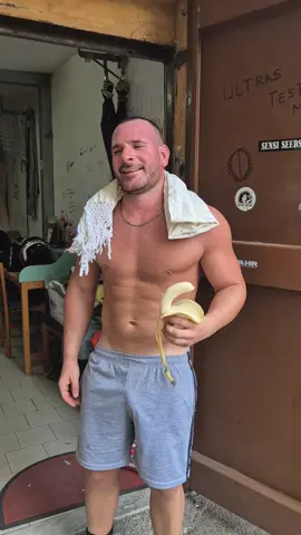 #neiperte #voliamoneiperte #viraltiktok #viral_video #✌️🔥💯💪🥊😜😎 😂😂😂😂😂😂✌️😎👽👽👽