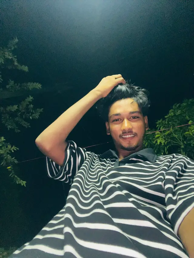 #outfit cowok berwarna 