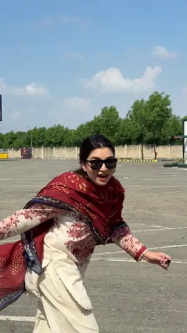 CRAZAY HOGYA! Day 150 of @PyariWalls.pk journey! #foryou #fyp #emaanali #homedecor #pyariwalls  