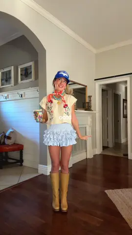 Today’s outfit! #funkyfashion #coolgirlaesthetic #coolgirl #fyp #outfitinspo 