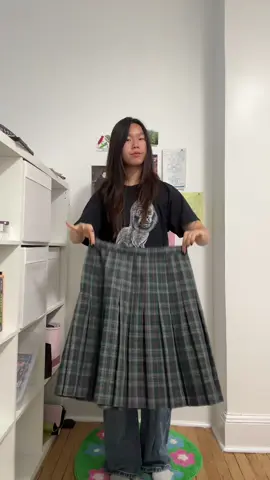 Finally cold enough to wear a long skirt over jeans #outfitinspo #altfashion #fitchecks #pinterestoutfit 