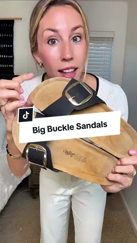 These big buckle sandals are so cute and I love them in black! The gold accent is perfect and they are a fabulous bang for your buck.  @Trary-select @Trary shoes Ted  #sandals #slides #shoes #womensshoes #bigbuckle 