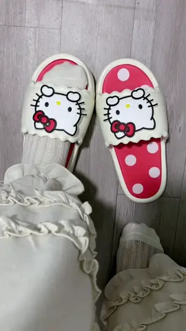 Dép Nữ x Dép Lê Kitty Cat #cuocduanhasangtao #reviewgiaydep #chiendichnhasangtao #tiktokshop99 #sale99 