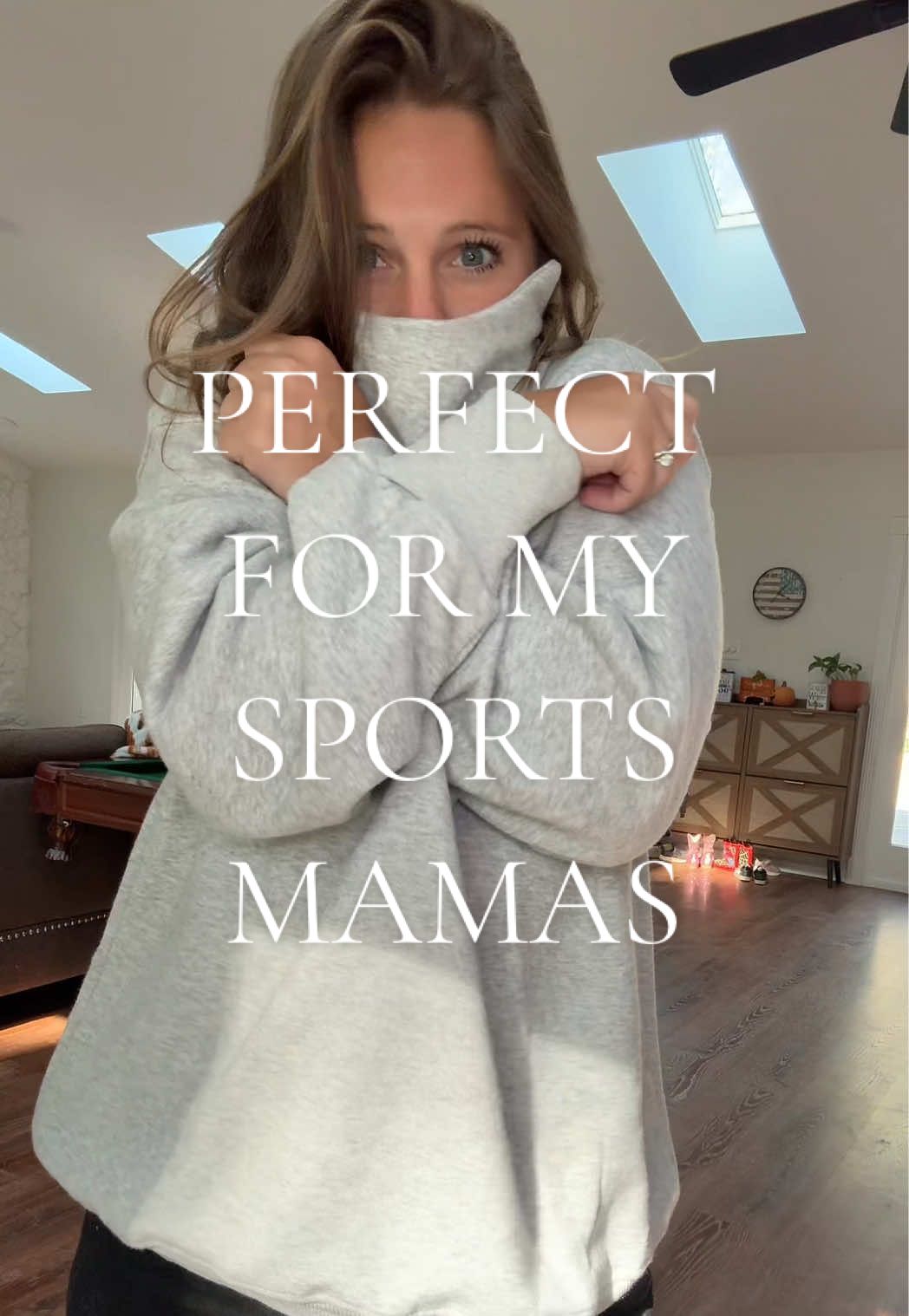 all of my fall sports mamas tap IN! I am obsessed with the slit in this oversized neck line #turtleneck #sportsmom #sweater @Fisoew Fashion 