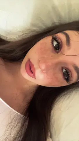 ho dimenticato di togliermi il blush dalla mano #fyp #perte #audio #lipsync #dojacat 