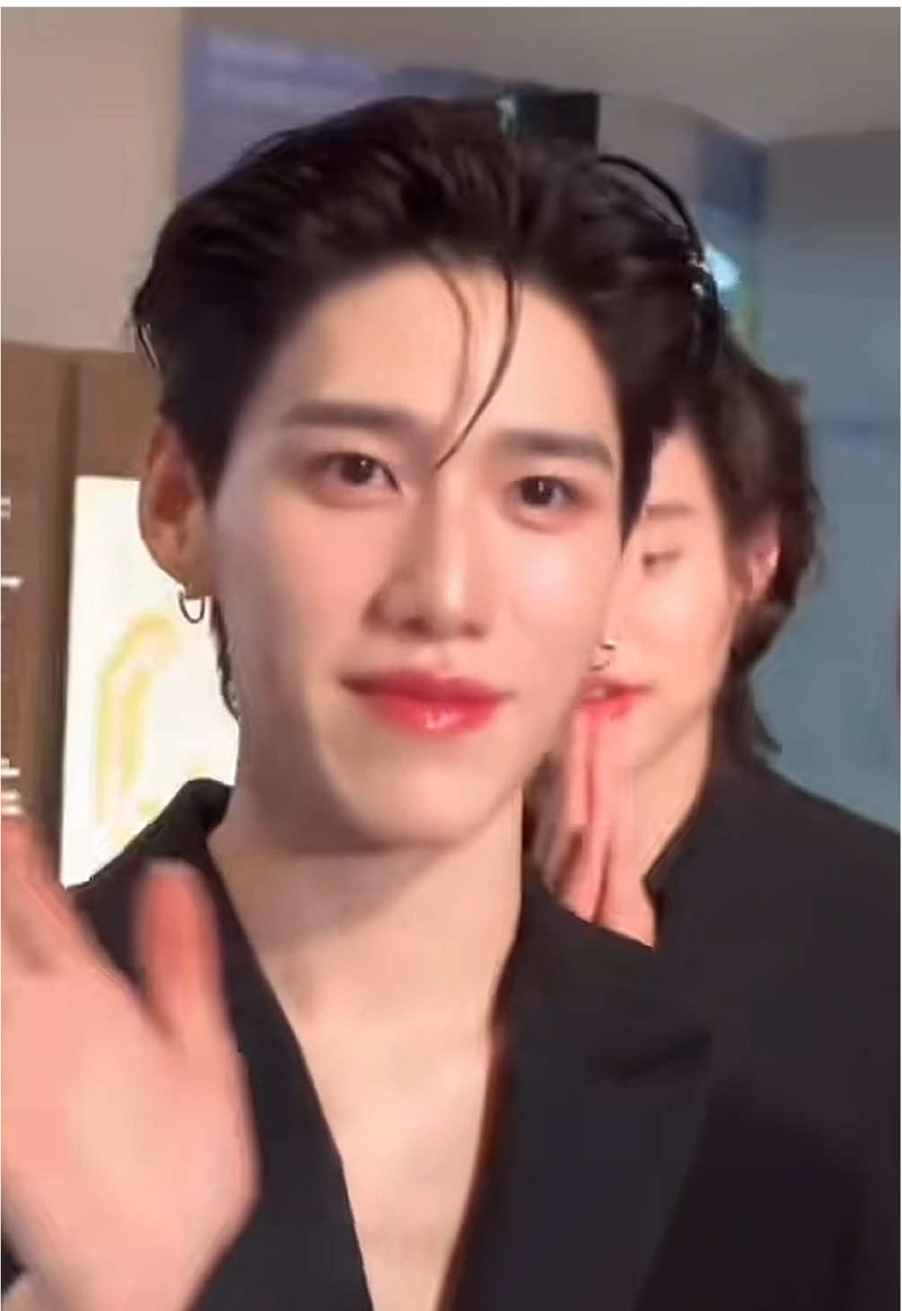 เขามีเสน่ห์แบบผู้หญิง และมีอารมณ์ทางเพศแบบผู้ชาย ผู้ชายคนนี้สมบูรณ์แบบ #ppkritt #bkpp 