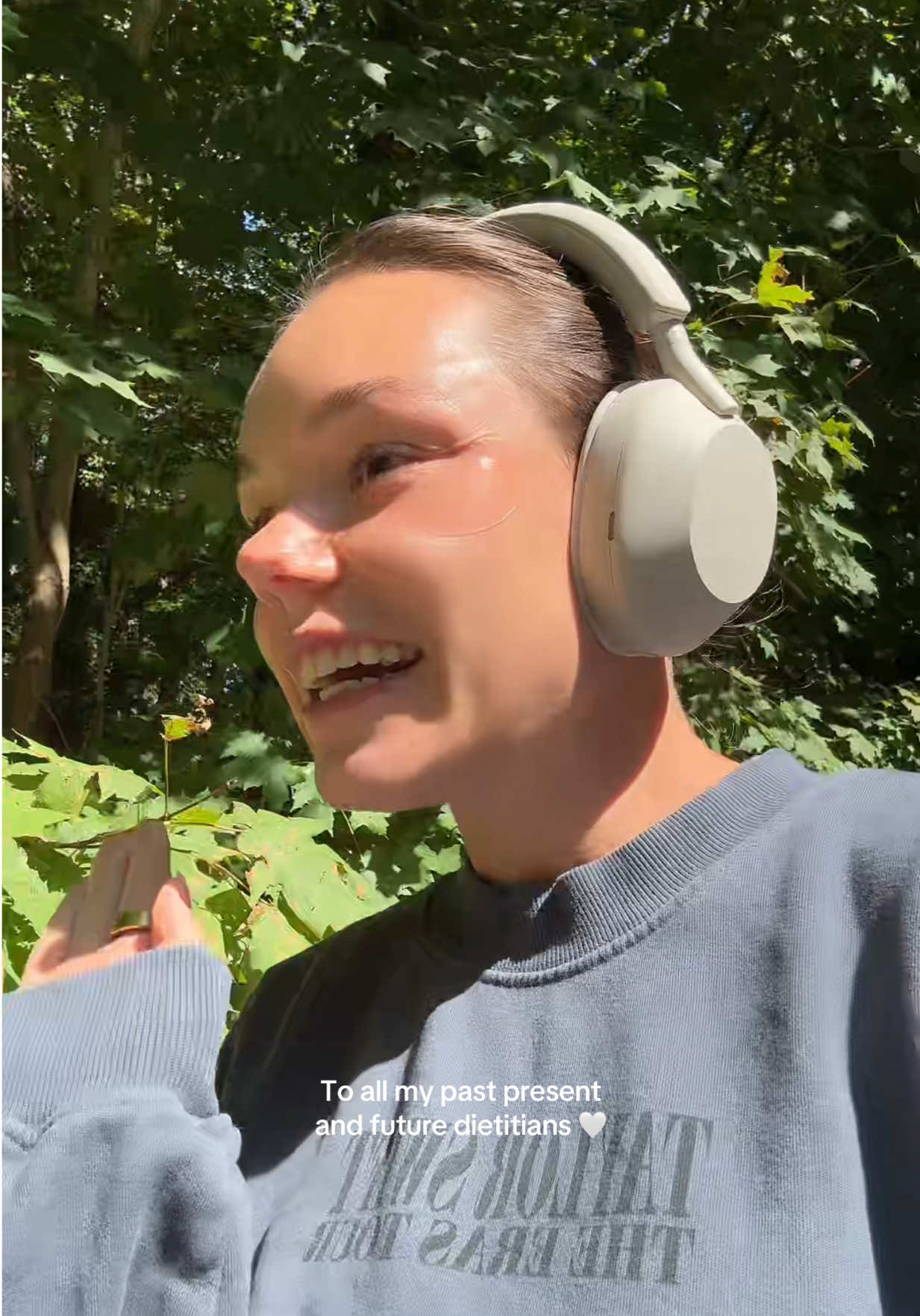 Not to be a cheese ball but I love this little community on the internet #rd2be #dietitiansoftiktok #registereddietitian #nutritiontok #nutrition 