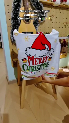 I’m obsessed with these Christmas chair covers 🎄✨🌟 which style is your favorite ? 🥰 click the link to get your favorite set ☝️#christmaschaircovers #chaircover #chair #diningroom #christmashomedecor #christmas 