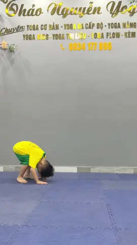 Niềm đam mê của em ❤️#yoga #yogakids #vairal 