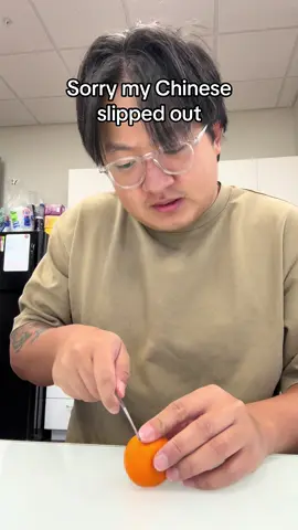 He’s bilingual.  #chinese #english #learningchinese #comedy 