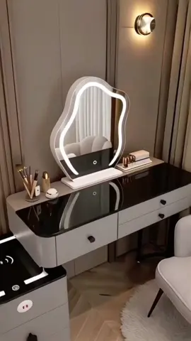 Bàn trang điểm thế hệ mới – đậm chất tinh tế. Tích hợp sạc không dây, ngăn chứa siêu thông minh!