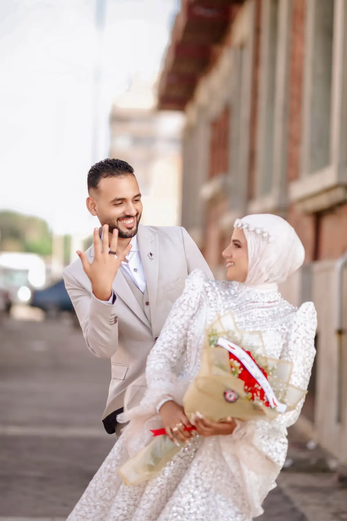 ماتيجي نركن الزعل وتحكيلي اللي فاتني❤️💍 
‌ 
‌ #سيشن_خطوبه #تصوير_خطوبه #عامرفتحي❤️‍🔥📸 #خطوبة #اكسبلور 