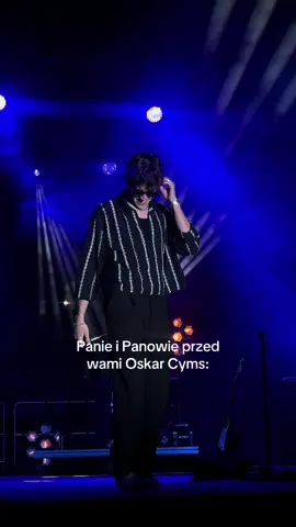 In a room full of people, I look for you 🫵🏻🤍 #oskarcyms #concerts #goviral #frpシ #viral @OSKAR CYMS 