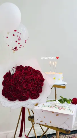 #redflower #birthdaycake #gifts #wishme #happybirthday 