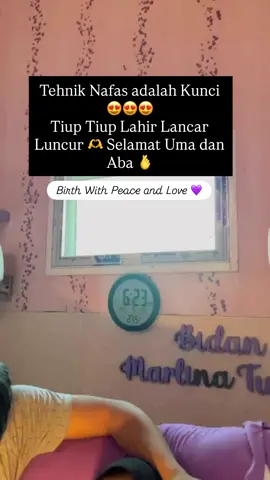 . . Terimakasih sudah membersamai Ibu Bidan dan Team dalam Proses Sakral kelahiran adek, Love kalian banyak banyak 💜 #persalinantiuptiupbandarlampung #bidanmarlinaturnip #prenatalyogabidanmarlinaturnip #bidanbandarlampung #gentlebirthlampung 