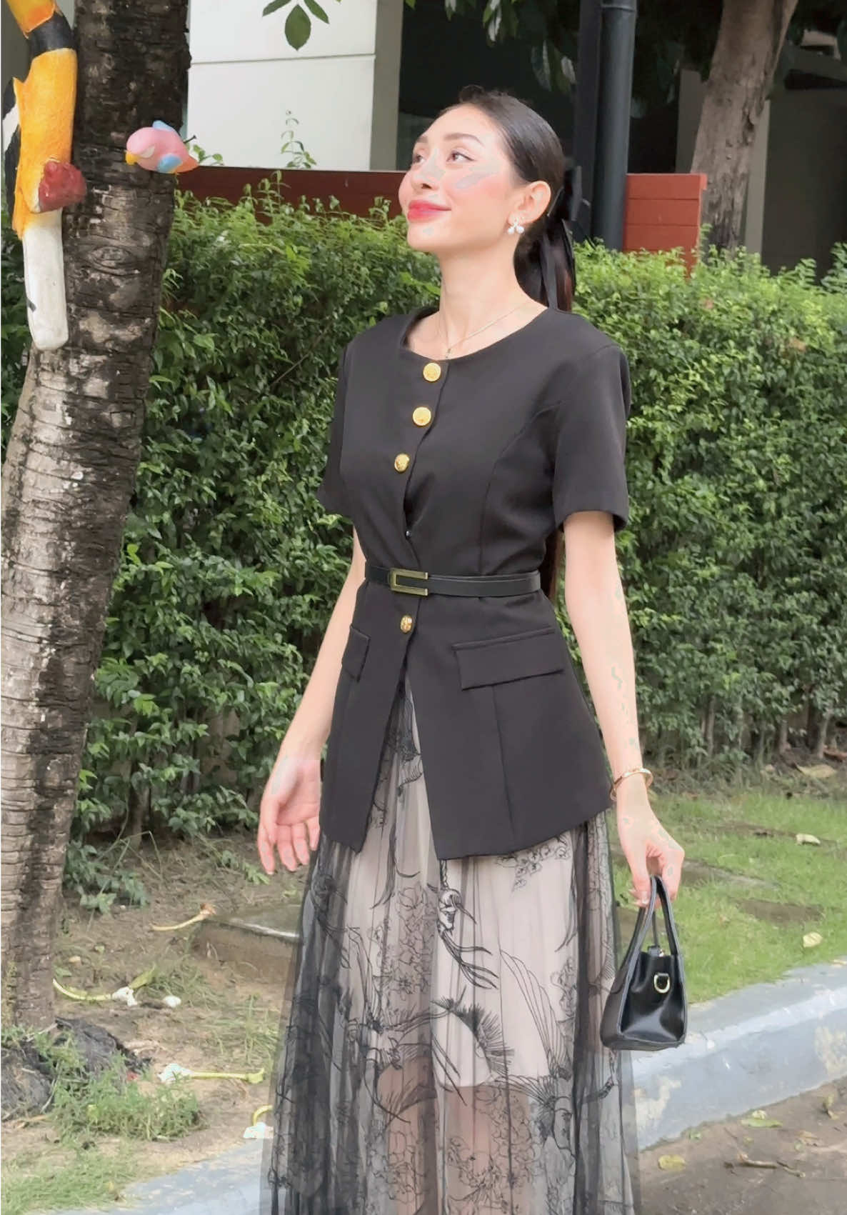 อยากเพิ่มความแกรม และลัคชูต้องชุดนี้ ใส่ไปทำงาน พบปะลูกค้า ใส่ง่ายติดตู้ ใส่ได้ทุกโอกาศ #btstudio #ชุดออกงาน #ชุดทํางาน #เซ็ต2ชิ้น 