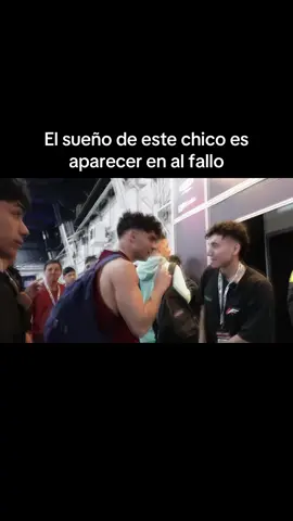 Seguidor quiere aparecer en un stream de al fallo  #Fitness #stream #sueño #seguidor #gym 