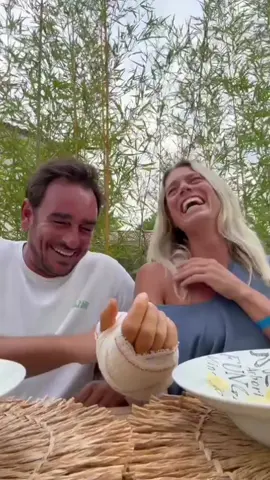 Nous ne sommes qu’un couple !!!! #humour #viral #fyp #sketch #loveyou 