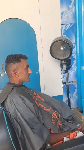 حمزه منصور رجع لوز رجع شخصيه بارزه مشاءالله تبارك الله شي عرفتوه #حمودي👈ال_يافعي #لبعوس_مفلحي_موسطي_ضبي_حضرمي_بعسي_اليزيدي  #يافع_الارض_الطيبه #عدن #الشعب_الصيني_ماله_حل😂😂 