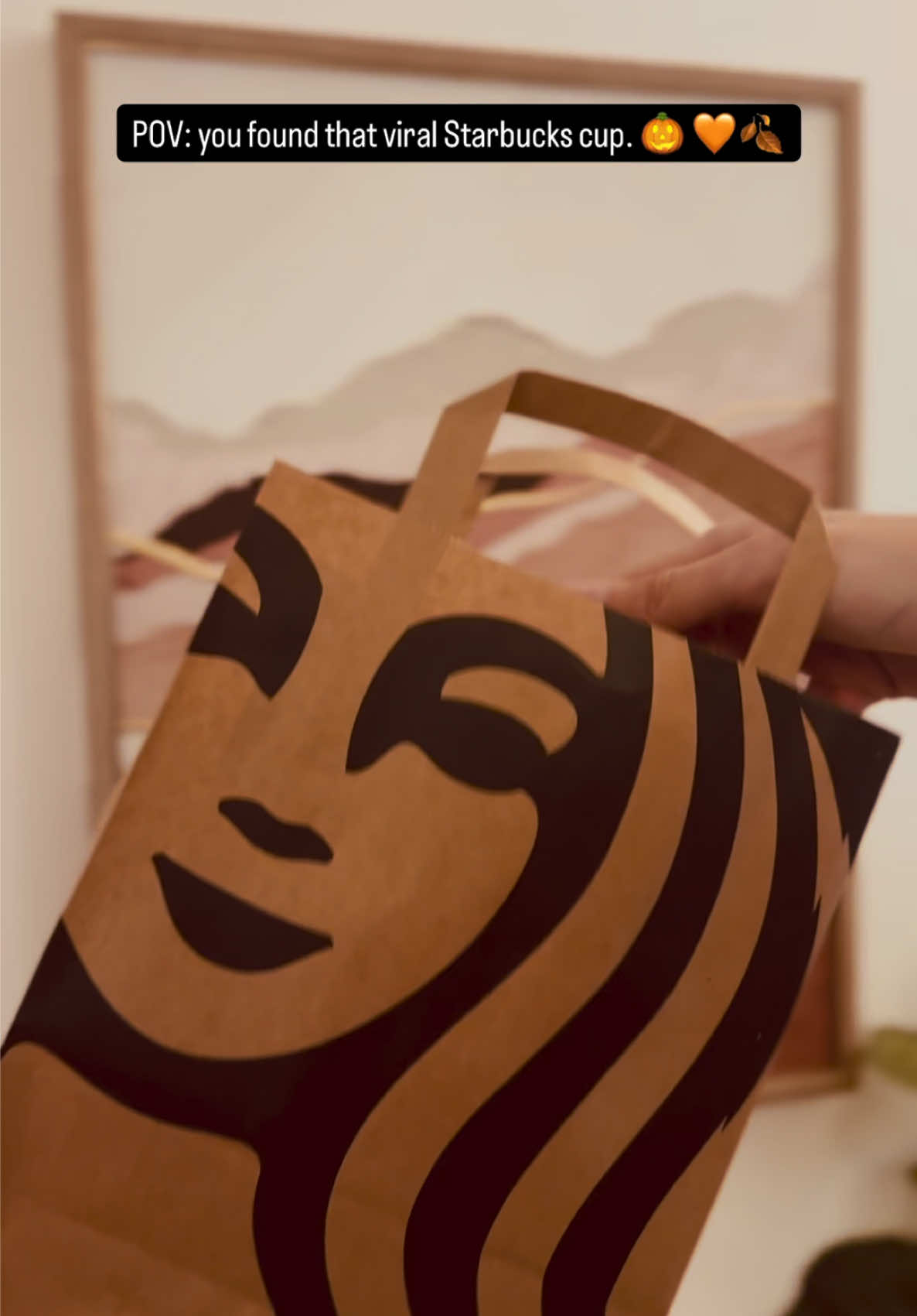 When you get one of the viral @Starbucks UK autumn pumpkin mugs. 🥹🧡🍂 Serving cosy season.  🍂🧋🤎🔥🤎🧋🍂 #autumn #cosyseason #pumpkincup #bermonths 