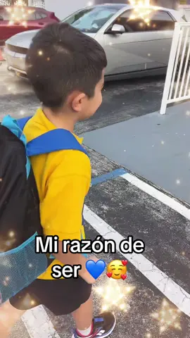 Presume quien te dio el título de ser mamá por primera vez 😢🥺🥰💙 #miniñogrande  #mivida #LIVEIncentiveProgram #LIVEwithlowfollowers #PaidPartnership 