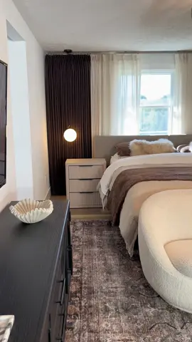 Bedroom inspo 🤎 Link to this post on my LTK https://liketk.it/5nCLj  #primarybedroom #luxurybedroom     #bedroominspirations #moodybedroom #browninterior 