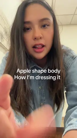 Since my apple shape video is doing its rounds, let me add some more to it! The oot did was not recorded #bodypositivity #appleshapedfashion #appleshapedbody #weightlossjouney 