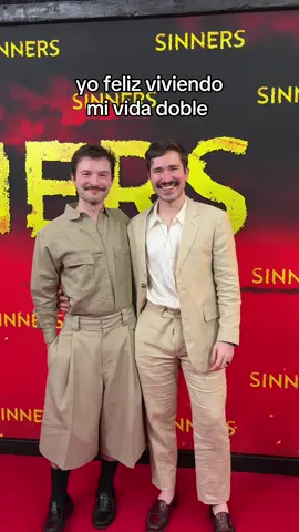 Soy la Latina Hannah Montana. Gracias a Dios tengo una vida entera afuera de ser creador #parati #latino 