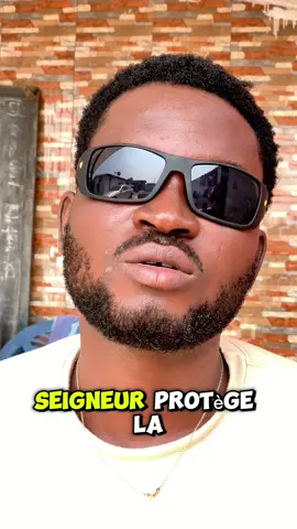 Protège cette personne #drole #comedie #humour #Maurifou 