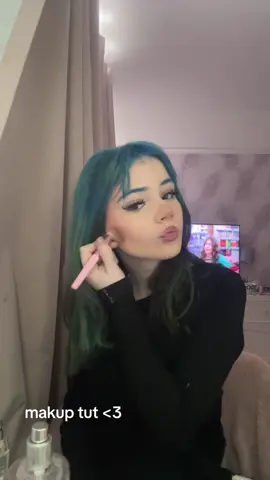 a few people asked so here x #foryou #makuptutorial #fullface #cakeface #fyp 