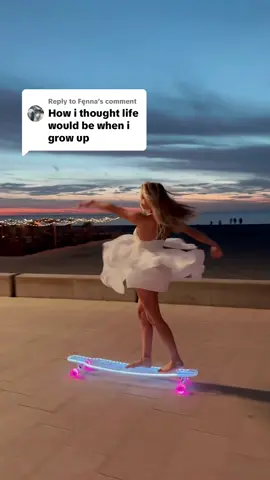 Replying to @Fęnna same