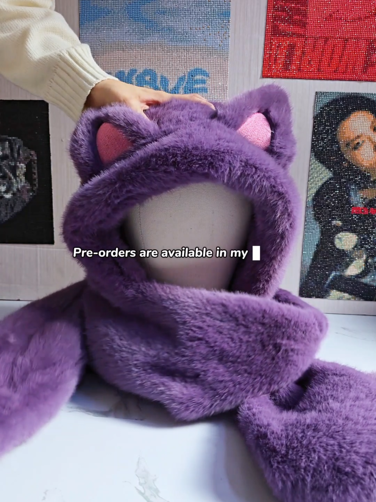 Sandeoki Hooded Scarf🐱💜 Pre-orders are available in my shop🛒 will be close September 30th⏰️ *the color of Sandeoki scarfs will be changed to bright purple* ساندوكي هوديد سكارف🐱💜 الطلب المسبق متاح الان(الرابط في البايو)🛒 ينتهي يوم ٣٠ سبتمبر⏰️ *سيتم تغير لون سكارف ساندوكي لبنفسجي فاتح* . . #ateez #atiny #san #Sandeoki #ateezsan               