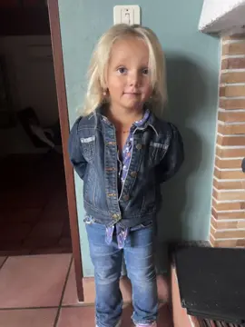 Trop belle ma p’tite blondinette #blonde #girl #baby #bellegosse #3ans 