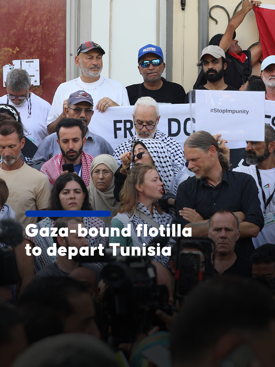 🌍 The Global Sumud Flotilla, with participants from 40+ countries, is preparing to set sail from Tunisia to break Israel’s blockade of Gaza 🚢 Hundreds of activists, politicians, doctors, artists and journalists are on board, making it the largest flotilla yet bound for Gaza