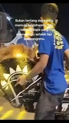 lak iyoo ngono a☺️ #fypp  #masukberandafyp  #satriojatikusumo  #festivalkampungdilem  #bismillahfyp#wagirmalang  #foryoupagе #promo  #malang24jam#katakatagalau #kawitaningsinawang #fyppppppppppppppppppppppp 