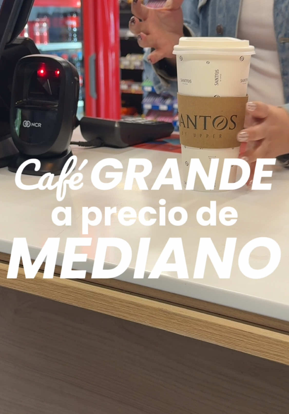 Café grande… pero con precio chiquito 👶☕ Solo por tiempo limitado. Pide tu café grande pagando como mediano 🚀☕ #paratiiiiiiiiiiiiiiiiiiiiiiiiiiiiiii #tiktokmehizocomprarlo #fyppppppppppppppppppppppp #coffeetiktok 