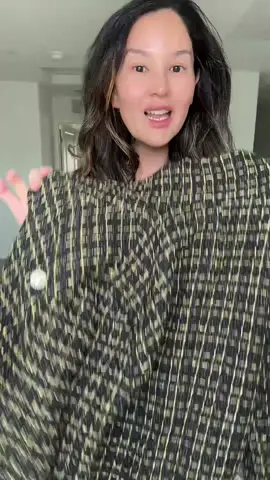 Fancy without breaking the budget, beautiful jacket! 