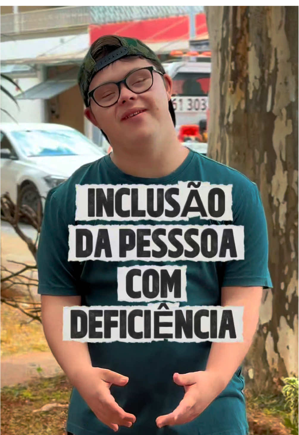 Todo mundo lembra do Setembro Amarelo, mas e o Setembro Verde? 🌱 O Setembro Verde se iniciou em 1982 e diz muito sobre nós e sobre a nossa causa. E vocês, sabiam dessa história? Descrição de imagem: eu estou de blusa verde, short estampado, usando boné e óculos em um ambiente externo com terra e algumas plantas. #sindromededown #t21 #pcd #setembroverde