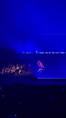 Full siren sounds live  @tate mcrae  #misspossesive #fyp #sirensounds #live 