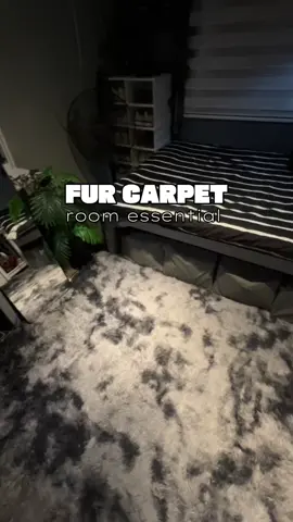 FUR CARPET SUPER GANDA NG QUALITY AT ANG MURA LANG #CARPET #room #roomessential #furcarpet #roomessentials    