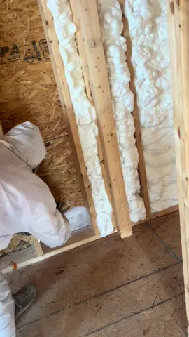 #sprayfoaminsulation #usa🇺🇸 #contruction #satisfying #viral_video 