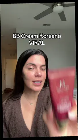 No camines CORRE a comprar este BB cream. Se siente ligero, cubre super bien, y beneficioso para la piel osea AMAMOS!  #cardib #viralskincare #skincarekoreano #skincareviral #bbcream