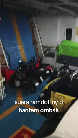 dri baru brangkat lngsung dsambut gelombang