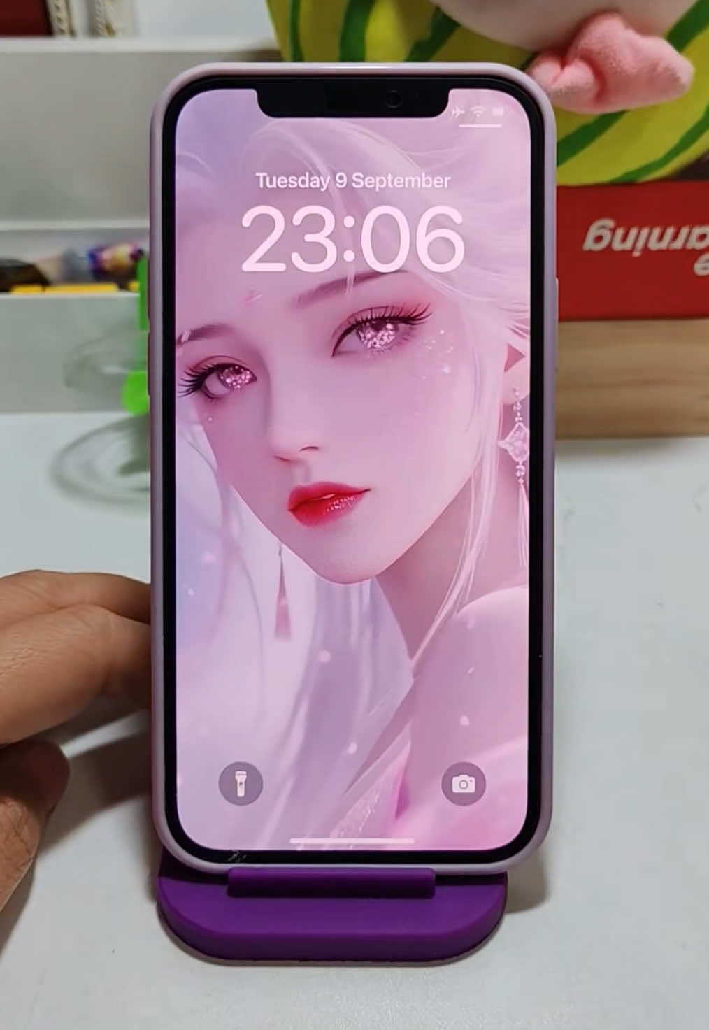 How to make live wallpaper with your own photos and set it as a wallpaper tutorial. live wallpaper tutorial #capcut #capcutpioneer #capcutforus #wallpaper #livewallpaper 