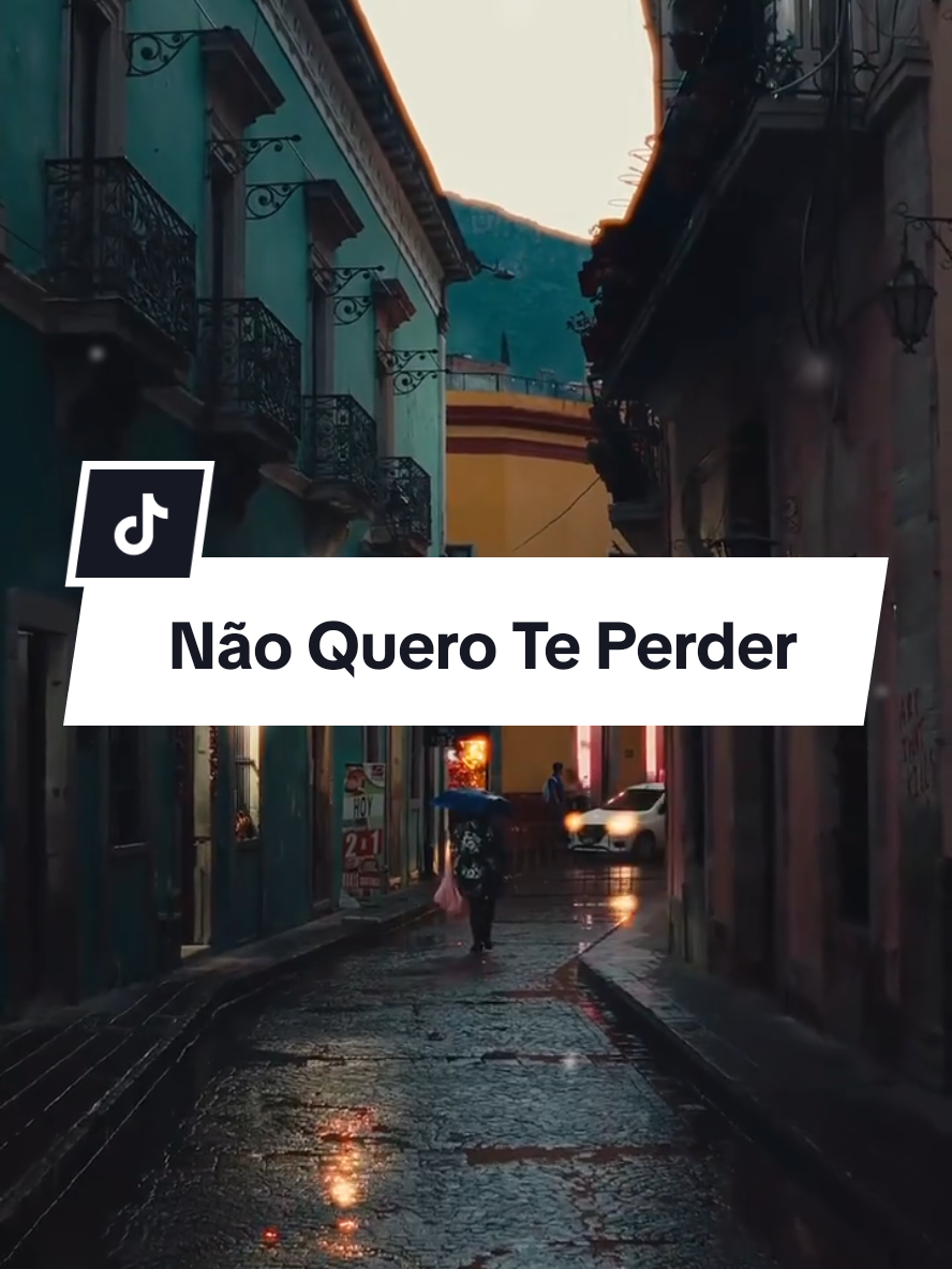 CLAYTON E CAMARGO -  NÃO QYERO TE PERDER .. Não Quero Te Perder Cleiton e Camargo Juro que eu não quero mais O sonho que ficou pra trás Das vezes que tentei trocar você Eu não sabia mais de mim Que iria terminar assim Nós dois sentindo medo de sofrer Medo de sofrer Eu não quero mais lembrar Desse desejo que me afasta de você Seu amor vai me livrar Dessa mentira que eu preciso esquecer Por favor, não deixe Eu me afastar da sua vida Na solidão a gente pode enlouquecer No final da estrada deve haver uma saída Onde eu não seja só um erro pra você Não quero te perder Juro que eu não quero mais O sonho que ficou pra trás Das vezes que tentei trocar você Eu não sabia mais de mim Que iria terminar assim Nós dois sentindo medo de sofrer Medo de sofrer Eu não quero mais lembrar Desse desejo que me afasta de você Seu amor vai me livrar Dessa mentira que eu preciso esquecer Por favor, não deixe Eu me afastar da sua vida Na solidão a gente pode enlouquecer No final da estrada deve haver uma saída Onde eu não seja só um erro pra você Não quero te perder Por favor, não deixe Eu me afastar da sua vida Na solidão a gente pode enlouquecer No final da estrada deve haver uma saída Onde eu não seja só um erro pra você Não quero te perder
