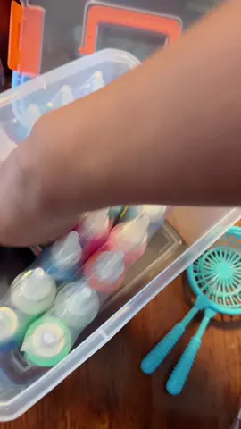 Esta caja mágica para mantener los niños creativos y jugando #paraty