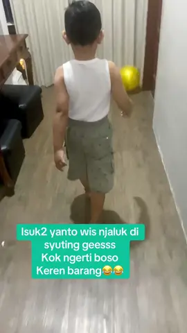 Gara2 roblok iki ngerti basa keren😂😂😂#fyppppppppppppppppppppppp #tkwmalaysia🇱🇷 #pejuangrupiah #yanto #fypviralシ 