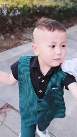 #CapCut désolé pour le montage de trisomique inspiré par @ChinaThings 